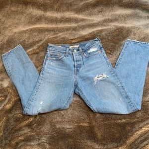 Levi's wedgie fit jeans size 24